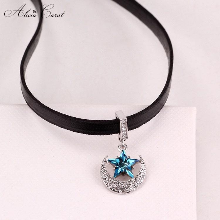 Collier Ras de Cou Noir Lune