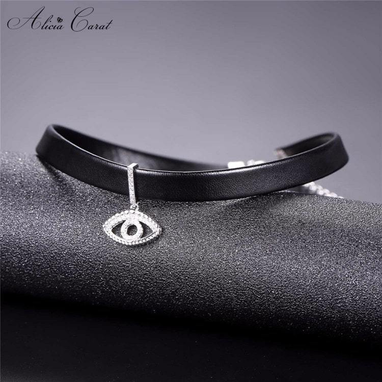 Collier Ras de Cou Œil Protecteur