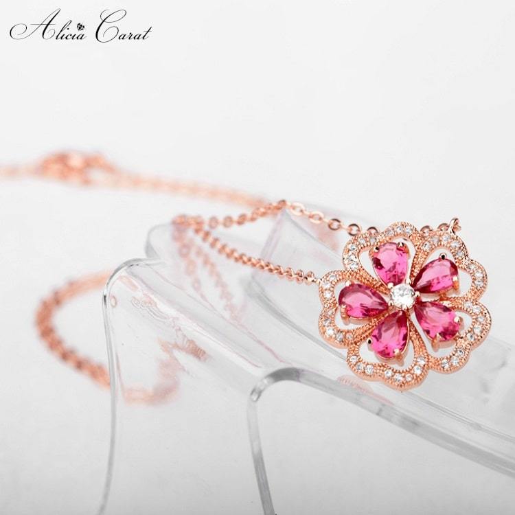 Collier Rose Éternelle Pétale Lumineux Zircon